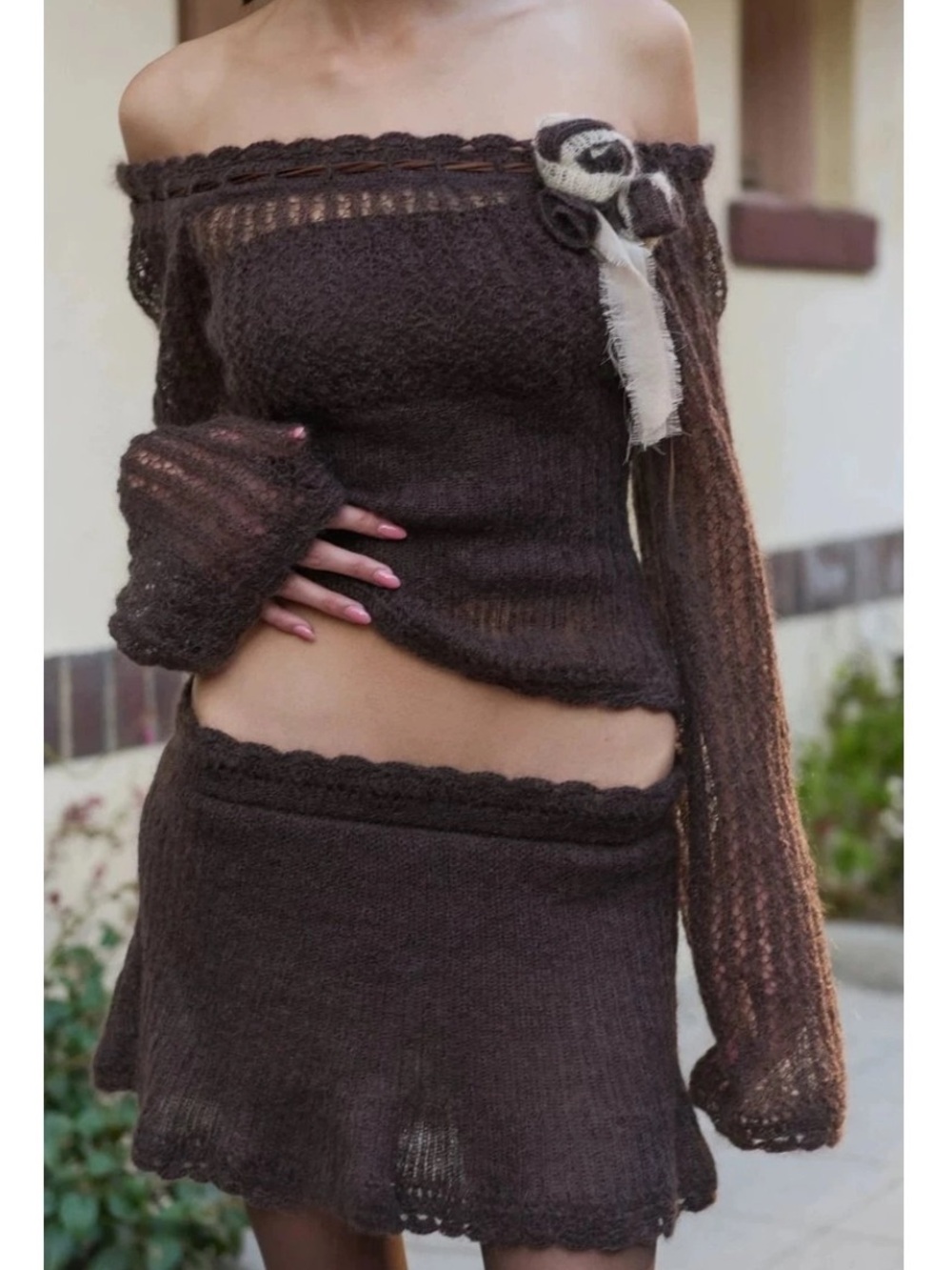 Mirror Palais brown knit set